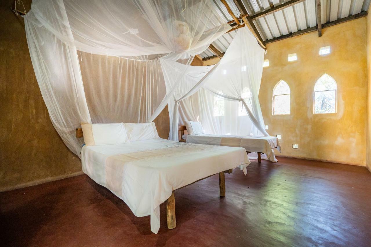 Praia do Tofo Turtle Cove Lodge And Yoga Shala מראה חיצוני תמונה